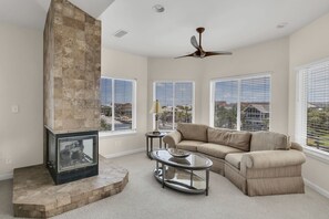 TV, fireplace, offices