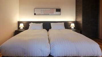 Free WiFi, bed sheets