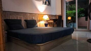 1 bedroom, iron/ironing board, travel crib, WiFi