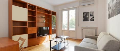Flachbildfernseher