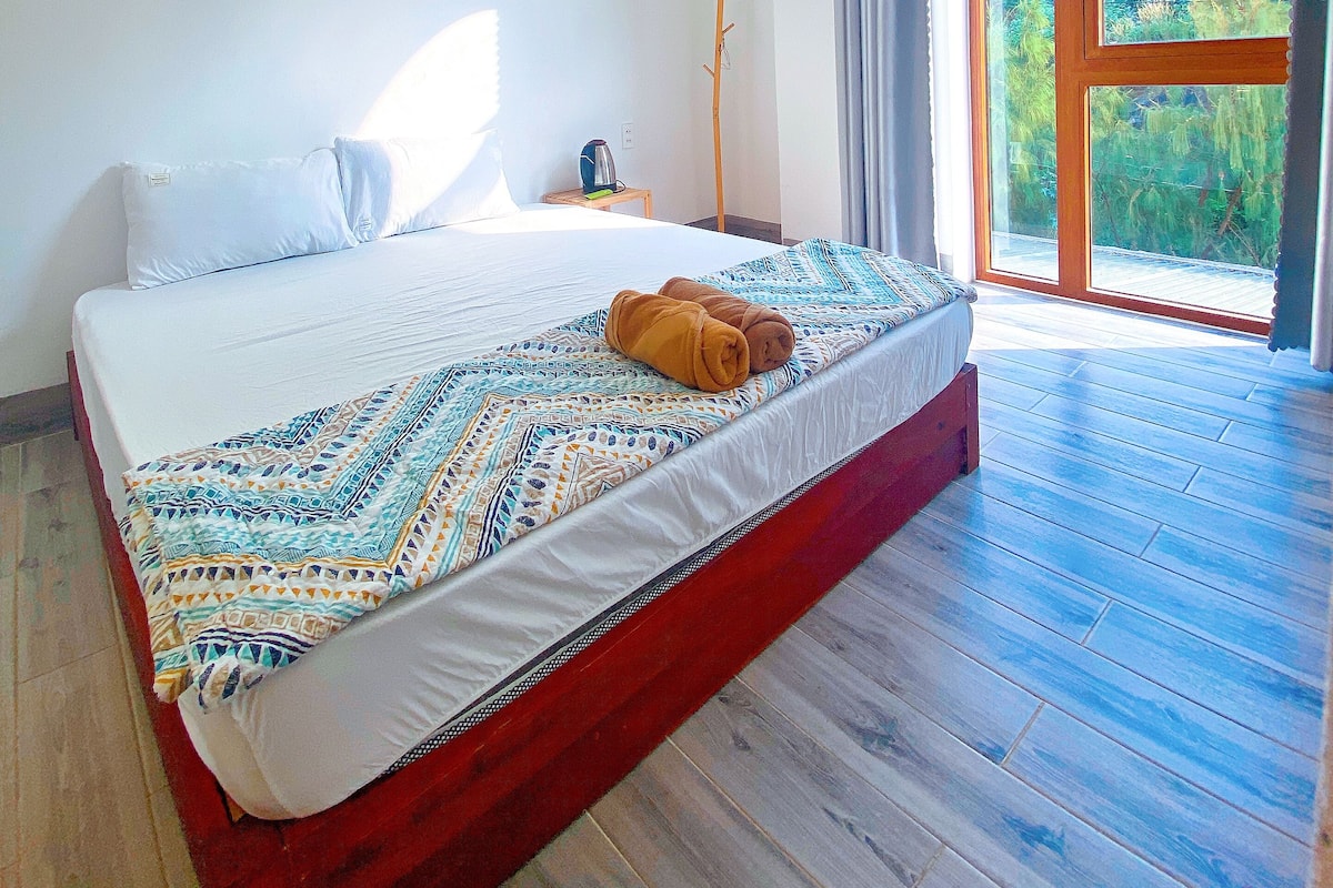 Standard Double Room, Garden View