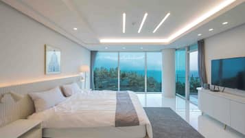 Villa, Ocean View, Beachside | 5 bedrooms, desk, laptop workspace, blackout drapes