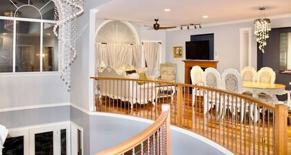 Bear Mountain Getaway close to the golf course