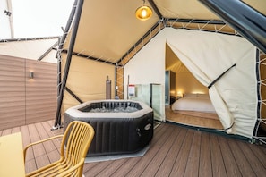 Private Glamping, City View | Terraço/pátio