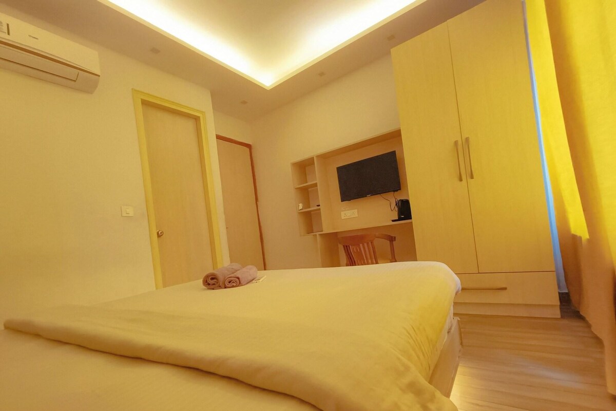 Blackout drapes, soundproofing, WiFi (free), bed sheets