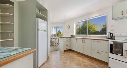 Hampstead Place Cutie