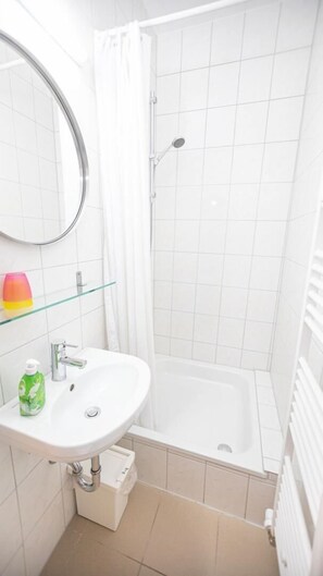 Een douche, een haardroger