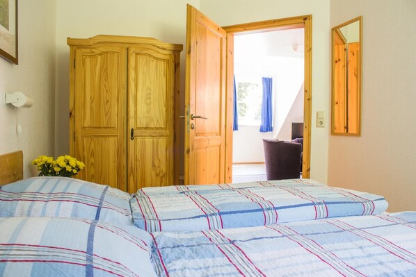 3 habitaciones y wifi gratis 