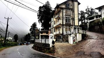 Fachada de la propiedad