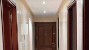 Interior - Spacious and comfortable Moroccan apartment (Temara)