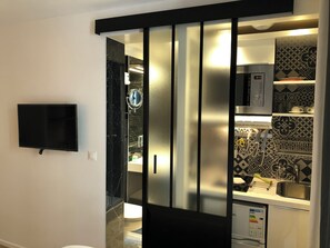 時尚開放式客房 (102) | 私人廚房