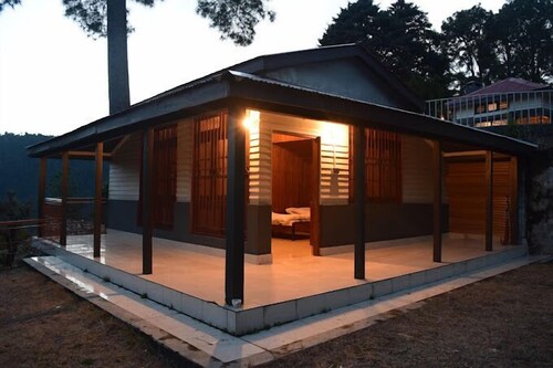 The Batrasi Dak Bungalow