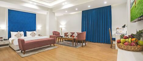 Presidential Double Room, 1 King Bed, Non Smoking, Private Bathroom | Premium bedding, down duvets, in-room safe, individually furnished