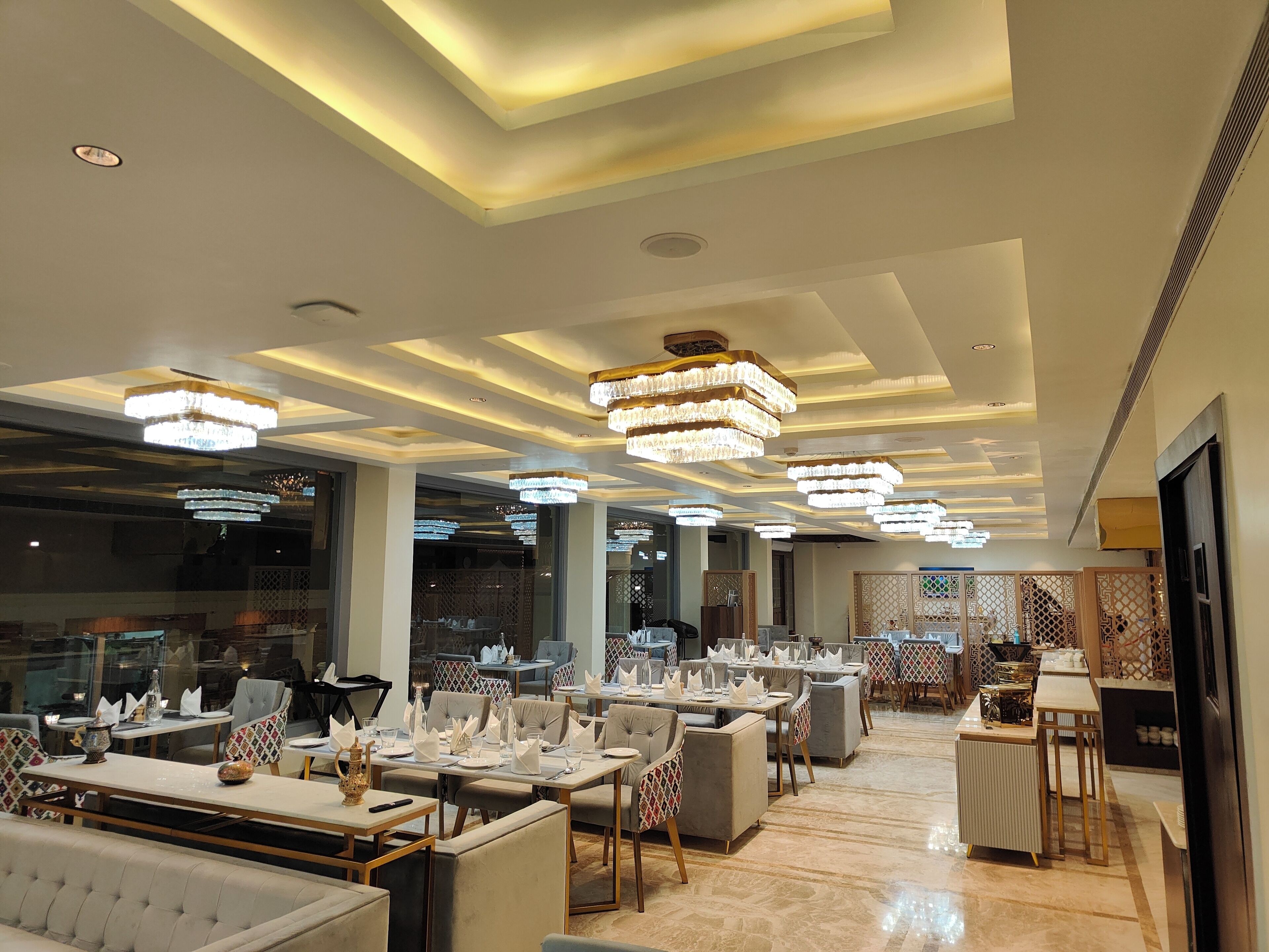 Daily buffet breakfast (INR 750 per person)