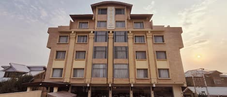 Fachada da propriedade