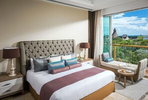 2 bedrooms, desk, iron/ironing board, WiFi - 2BD Riviera Maya: Ocean View w/ Luxurious Resort (Playa del Carmen)