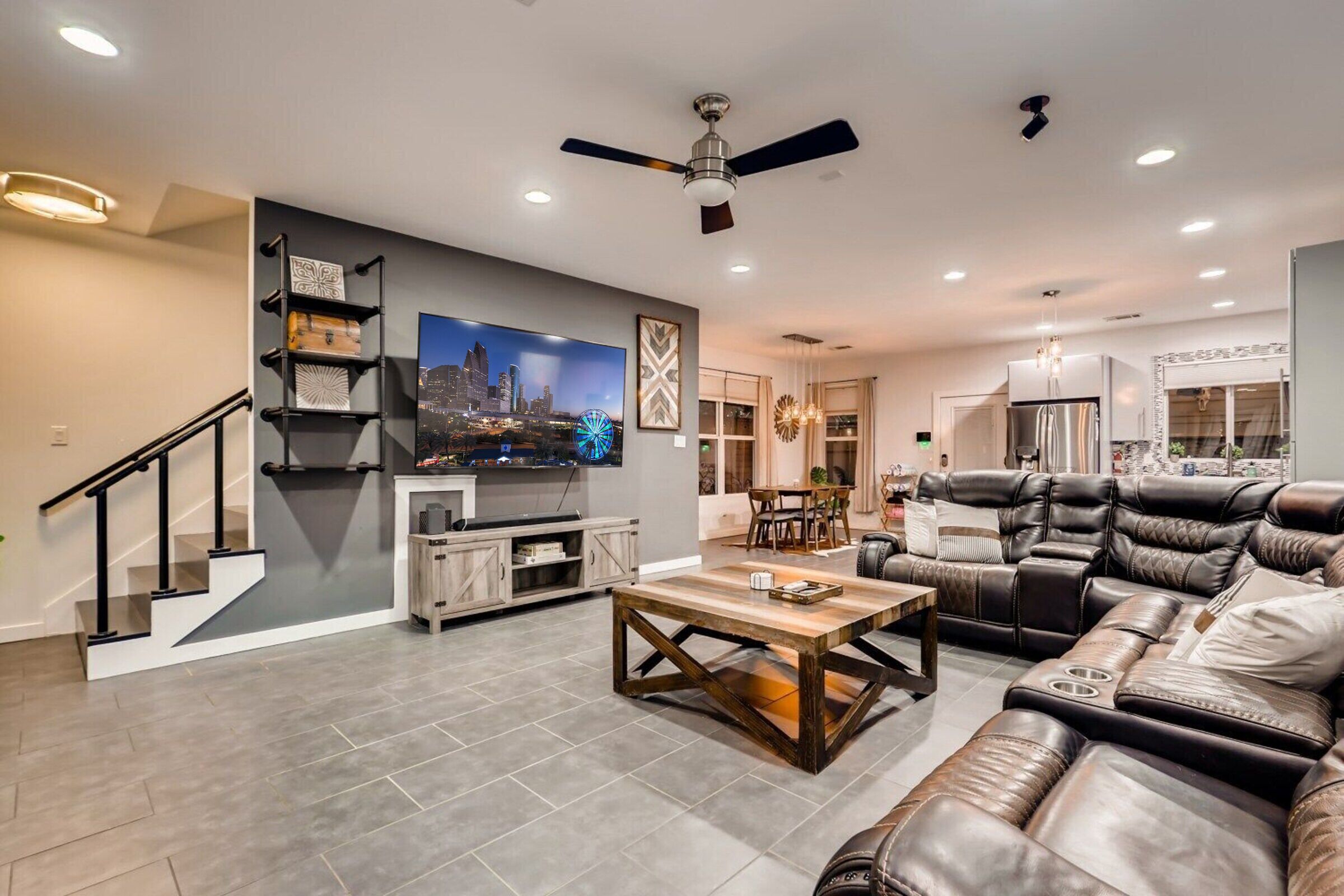 Smart TV, offices, computer monitors