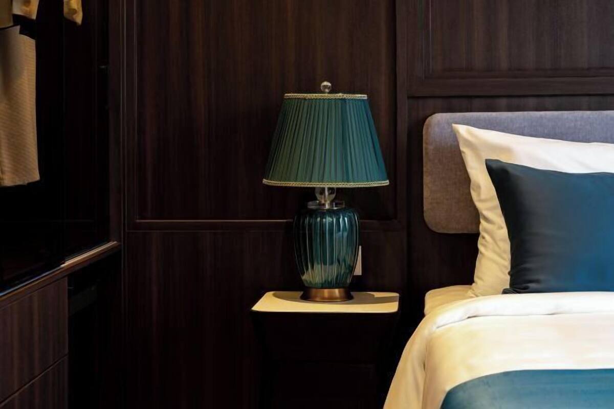 2 slaapkamers, een kluis op de kamer, geluiddichte muren