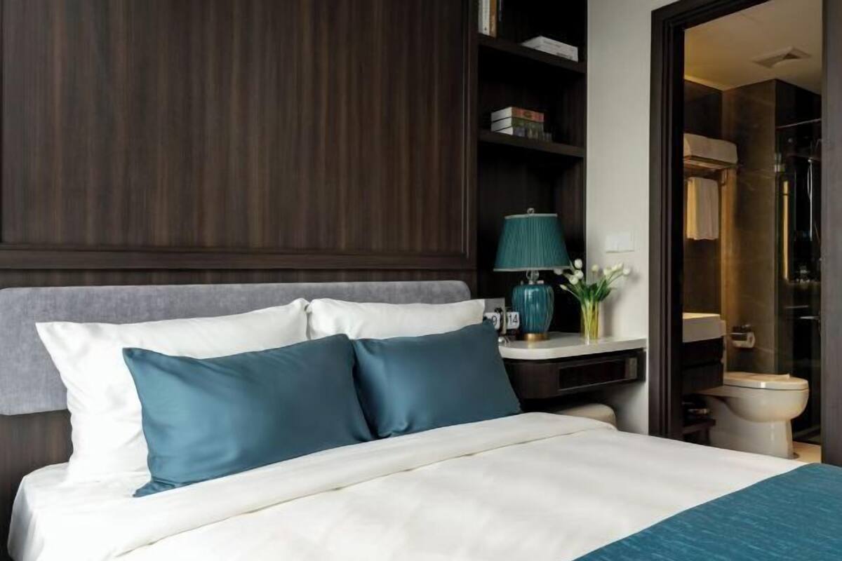 2 slaapkamers, een kluis op de kamer, geluiddichte muren