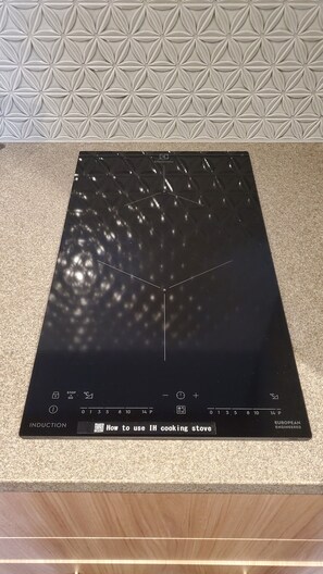 Familierom, ikke-røyk (Grand) | Eget kjøkken | Kjøleskap og mikrobølgeovn