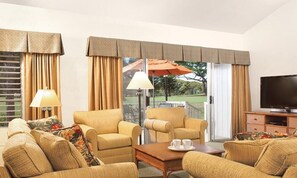 TV, DVD player, escritórios