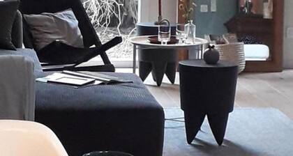 GĂźte Contemporain au CĆur du Village avec Jardin et Climatisation