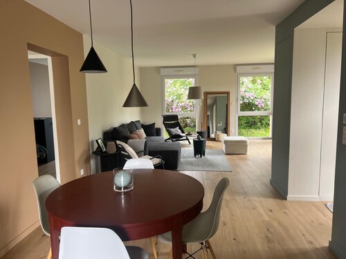 Gîte contemporain côté Sioule à Ébreuil, 4 pers, jardin