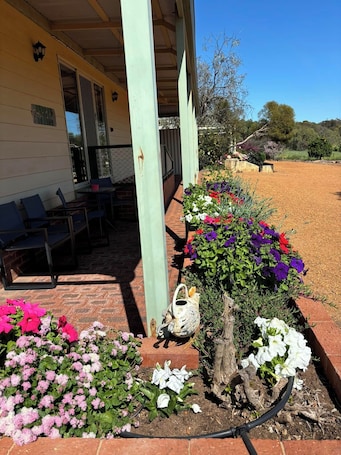Exterior detail. Tranquil and scenic family friendly 2 bedroom Cottage & Farm Stay near York WA