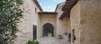 Stunning home in Vacheres