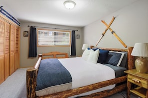 3 chambres, fer et planche à repasser, Wi-Fi gratuit, draps fournis