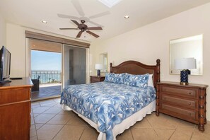 2 bedrooms, iron/ironing board, travel cot, WiFi