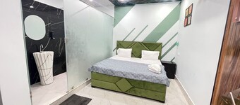 Rk paying guest house