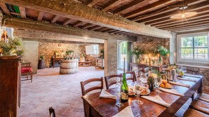 10 bedrooms - Villa Antica in Lucca (Capannori)