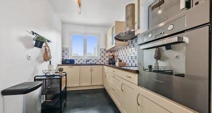 Apartment 3 PiĂšces Ă Suresne | Paris - La Defense