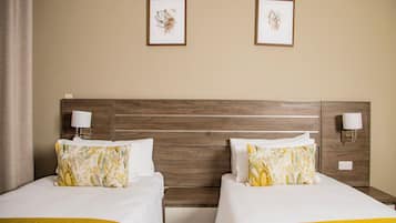 Double or Twin Room | In-room safe, desk, laptop workspace, iron/ironing board
