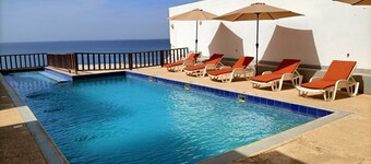 Breathtaking panoramic ocean views