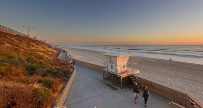 Hot Tub | Fire Pit | BBQ | Shuffleboard | Walk To Beach