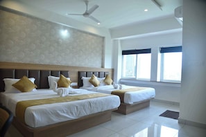 Family Room | Desk, free WiFi - Bimba Hotels (Mysore)