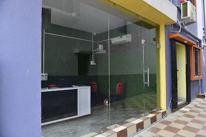 MM Hotel and Service Apartment