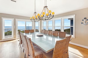 Dining - Awakening Sun: Oceanfront, Pool, Theater, Dogs (Corolla)