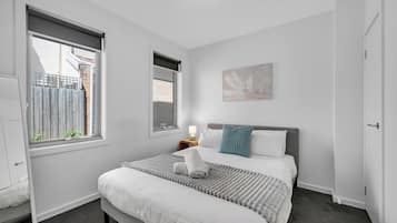 3 bedrooms, iron/ironing board, travel crib, WiFi