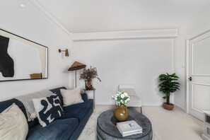 Appartement | Coin séjour | Télévision