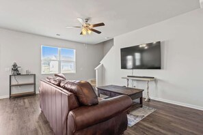 TV, offices