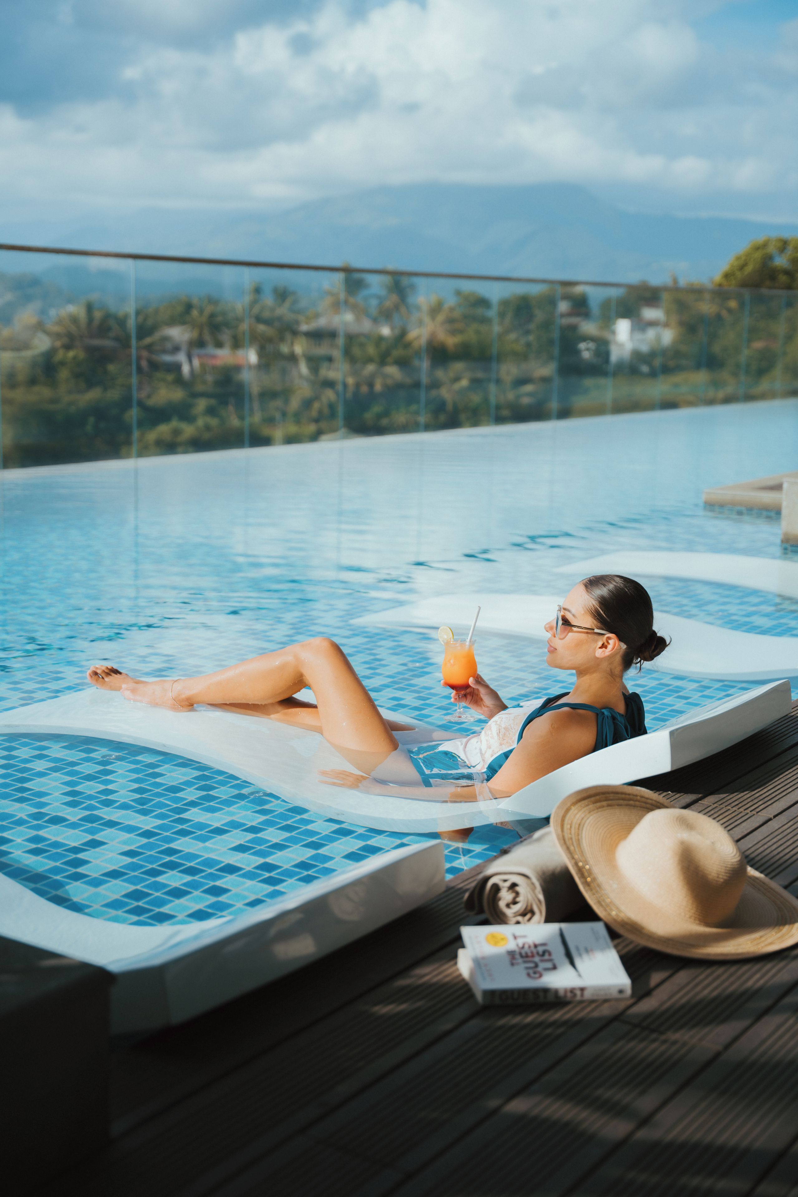 Private pool