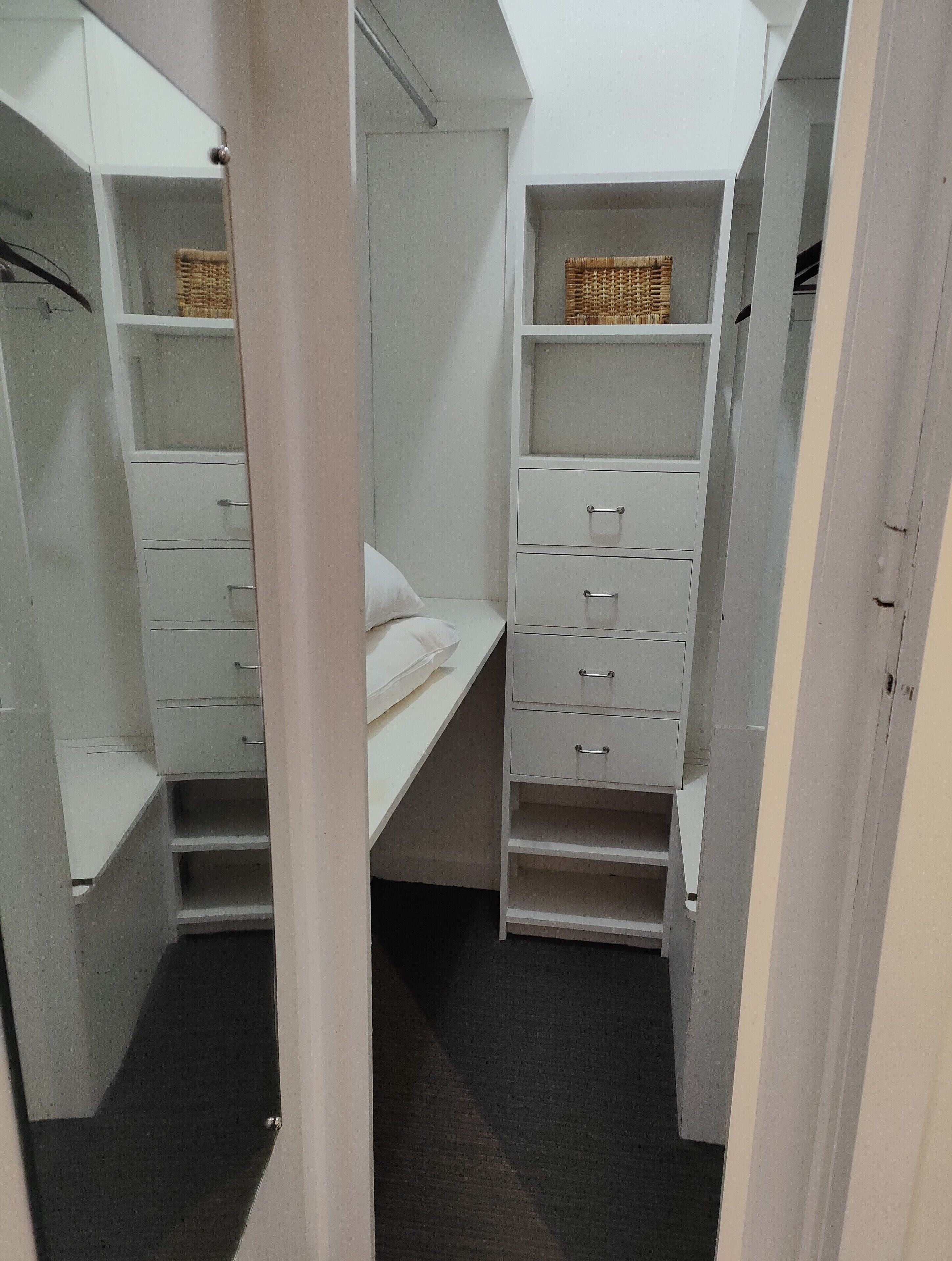 Foto - Centennial Inn on Bathurst