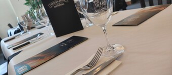 Centennial Inn on Bathurst