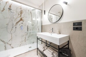 Comfort-Studiosuite | Badezimmer