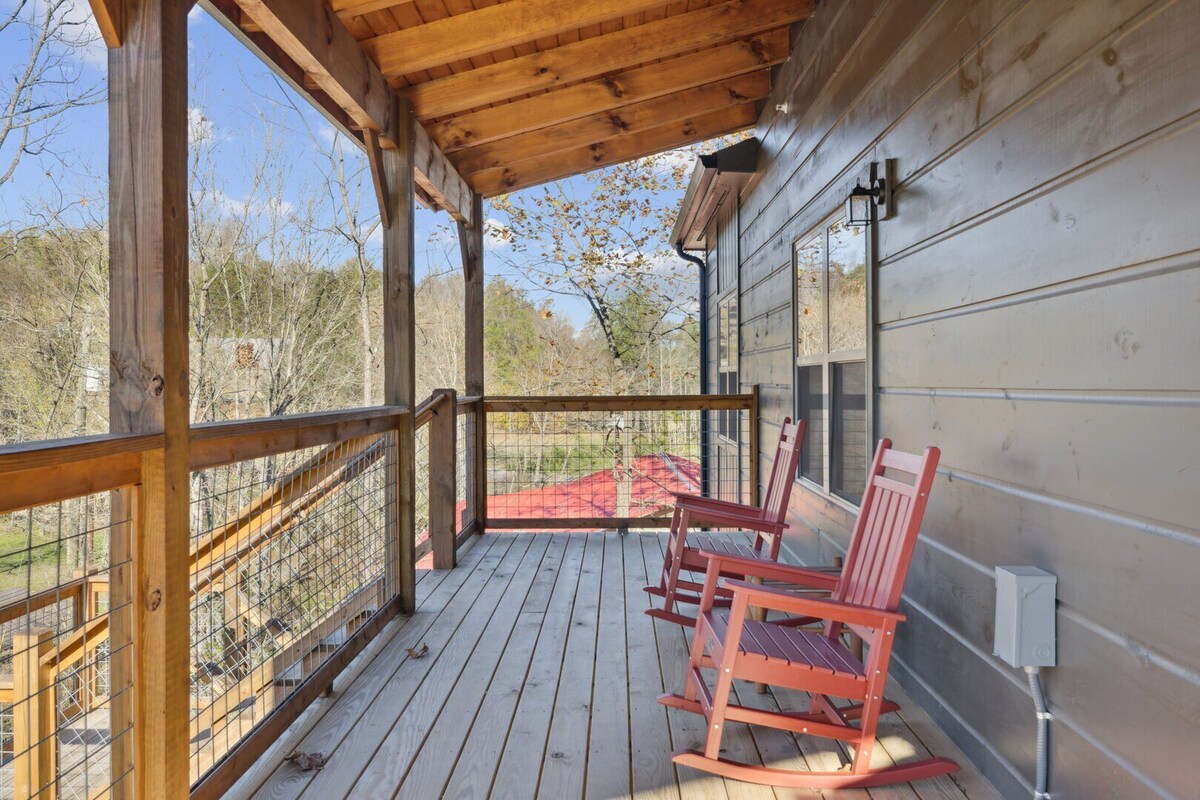 Photo 116 of A Lodge at The Glades | 12 BR Cabin | Private Indoor Pool, Hot Tubs, Game Rooms, and Theater Room