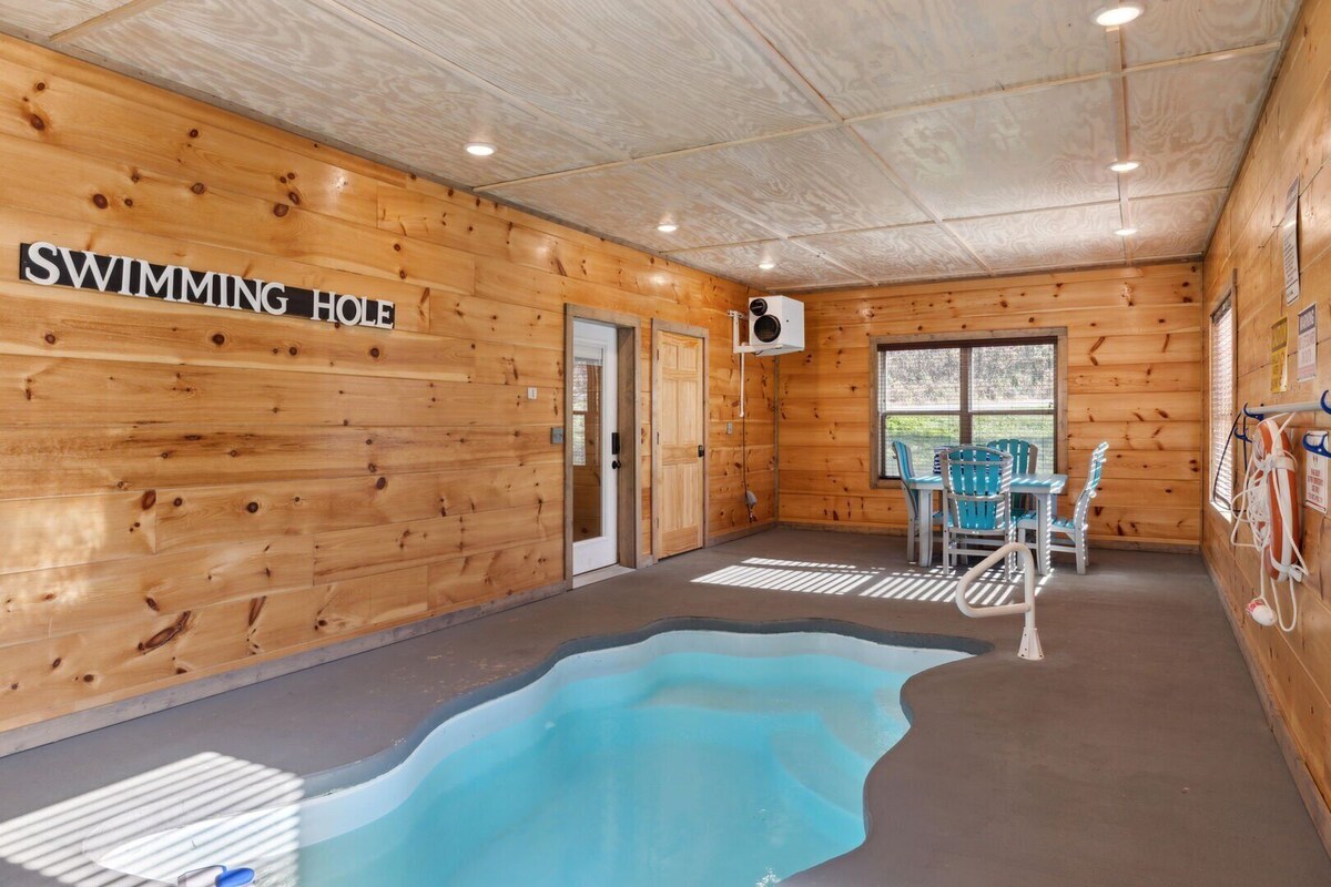 Photo 80 of A Lodge at The Glades | 12 BR Cabin | Private Indoor Pool, Hot Tubs, Game Rooms, and Theater Room