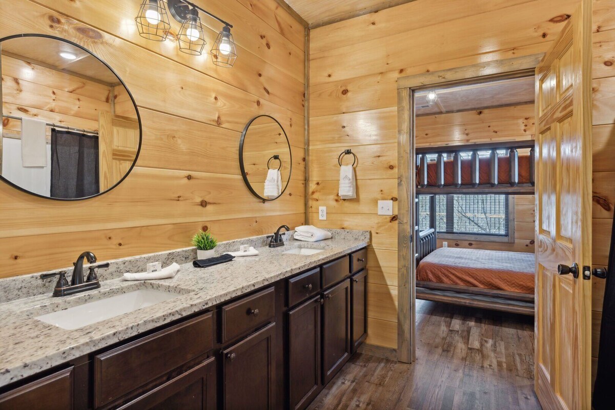 Photo 122 of A Lodge at The Glades | 12 BR Cabin | Private Indoor Pool, Hot Tubs, Game Rooms, and Theater Room